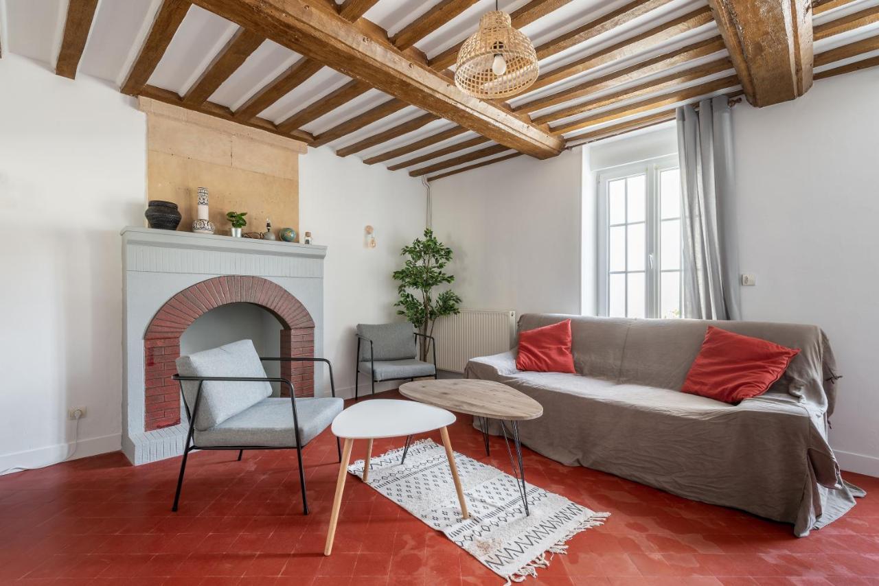 L'Escalier Rouge - Maison Renovee Avec Cour لوك-سور-مير المظهر الخارجي الصورة