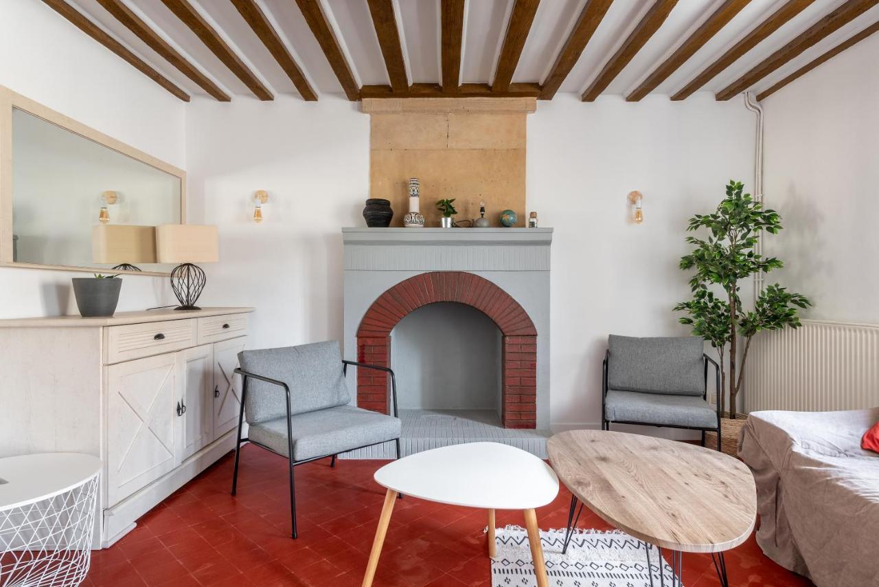 L'Escalier Rouge - Maison Renovee Avec Cour لوك-سور-مير المظهر الخارجي الصورة